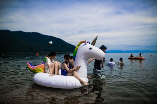 湖水浴の様子